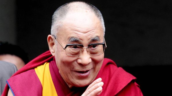 Dalai Lama Bicara Covid-19