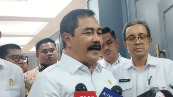 Menteri Imipas Tanggapi Tagar Kabur Aja Dulu: Bersyukur Hidup di Indonesia, di Sana Musim Dingin Setengah Mati