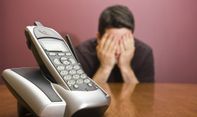 Mengenal Telephone Phobia, Kenapa Kita Lebih Nyaman  Dengan Pesan Teks Ketimbang Menelepon?