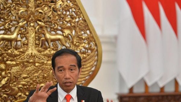 Jokowi Kucurkan Rp 400 triliun untuk Program Dana Desa
