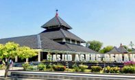 Fakta Menarik Masjid Agung Demak