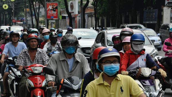 Terbukti Tularkan Corona ke 8 Warga Ho Chi Minh dan Bikin 1 Orang Meninggal, Pria di Vietnam Dipenjara 5 Tahun