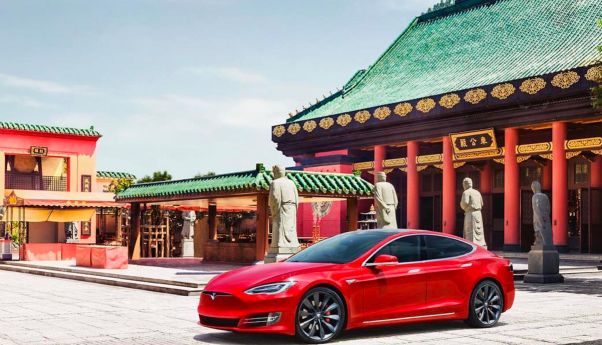 China Jual Nikel dari Indonesia ke Tesla, Ekonom: “Jelas Pelecehan Besar Bagi Indonesia”
