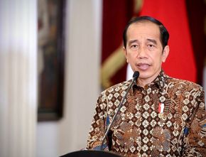 Perintah Jokowi ke Kapolri: Kalau COVID-19 Naik, Copot Kapolda!