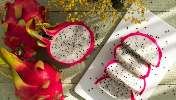 Berbagai Manfaat Buah Naga Untuk Ibu Hamil Dan Janin