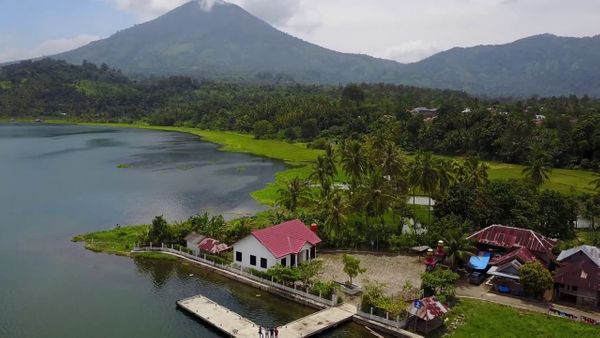 Tempat Wisata Di Lampung Barat Yang Bikin Susah Lupa Karena Keindahannya