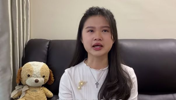 Pakai Kalung Salib, Felicia: Dinding Istana Begitu Tebal, Tidak Ada yang Menjawab Pertanyaan Saya
