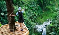 Menikmati Segarnya Air Terjun Tlogo Muncar di Kaki Gunung Merapi