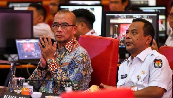 Pemilu Sebentar Lagi, Ketua KPU Sebut 99 Persen Surat Suara Sudah Disortir dan Dilipat