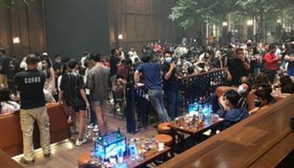 Selama Ada PPKM Holywings Resto and Bar Kemang Dilarang Buka, Artinya...