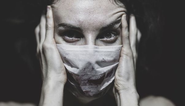 Hati-hati! Sebelum Putuskan Suntik Botox, Ketahui Dulu Efek Sampingnya Berikut Ini