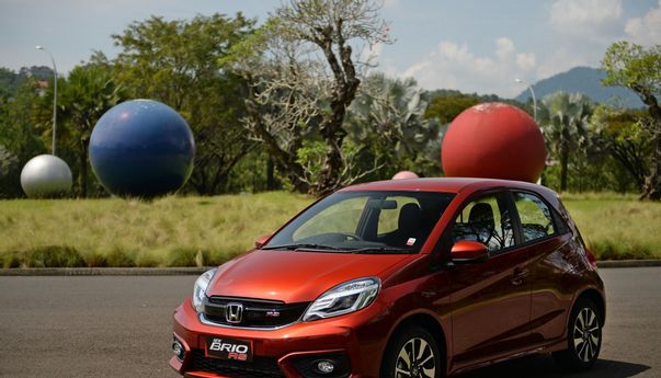 PIlihan Mobil LGCG Termurah, Ternyaman dan Terbaik