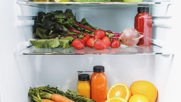Jangan Semua Dimasukkan! 7 Jenis Makanan Ini Sebaiknya Tidak Diletakkan di dalam Kulkas