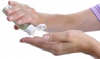 Mahasiswa Universitas Airlangga Sulap Sisa Nasi jadi Bahan Pembuat Hand Sanitizer
