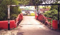 Kisah Mistis Jembatan Merah Gejayan, Penampakan Kuntilanak hingga Bau Anyir, Mahasiswa Jogja Pasti Tahu!