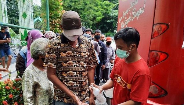 Indowareg, Bus Penjaja Makanan Gratis di Tengah Pandemi Klaten