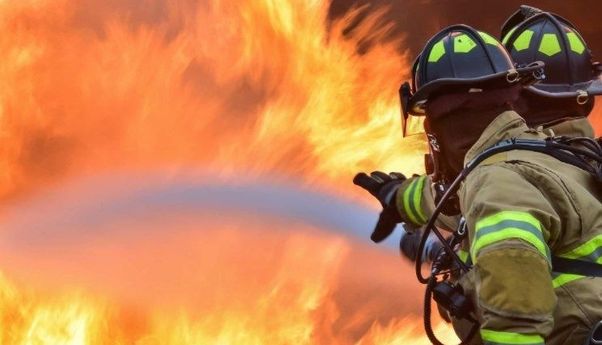 Berita Jateng: Gudang Kayu di Kota Semarang 2 Kali Kebakaran dalam Satu Pagi
