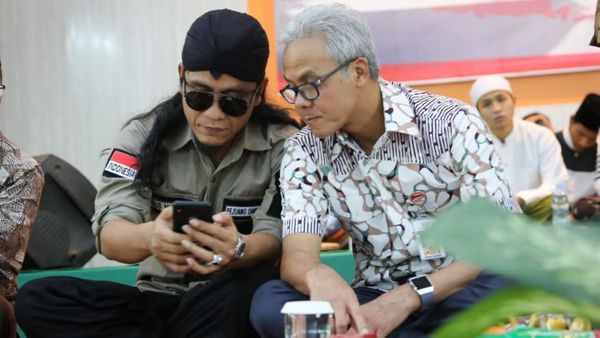 Soal Berita ‘Buang Itu Nama Ganjar ke Tong Sampah', Gus Miftah ke Media: Please Deh, Jangan Provokatif