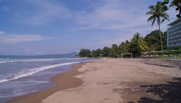 3 Pantai Cantik di Sekitar Pantai Pelabuhan Ratu