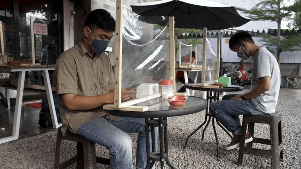 Pengelola Kafe di Jogja Keluhkan Penindakan Protokol Kesehatan oleh Satpol PP