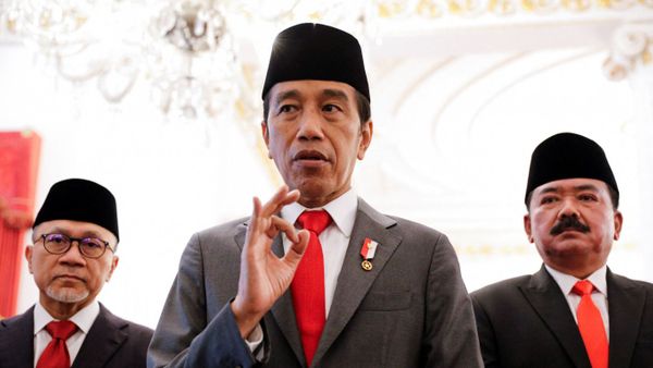 Rizal Ramli Bilang Jokowi Reshuffle Nyaris Tak Berguna: Nambah Wamen Doang, Wamen yang Ada Aja Ndak Jelas Kerjanya