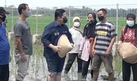 Girangnya Erick Thohir Ketemu Interisti di Tengah Sawah di Kebumen