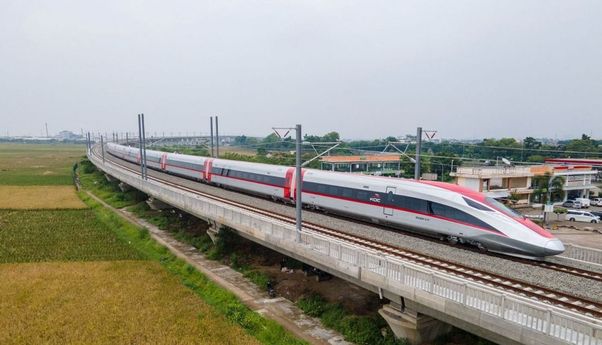Hari Ini, PM China Li Qiang Ditemani Luhut Pandjaitan Bakal Jajal Kereta Cepat Jakarta-Bandung