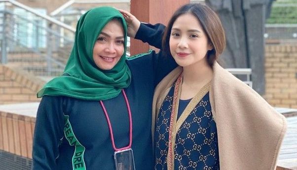 Punya Menantu Raffi Ahmad Gimana Rasanya? Ini Pengakuan Rieta Amilia