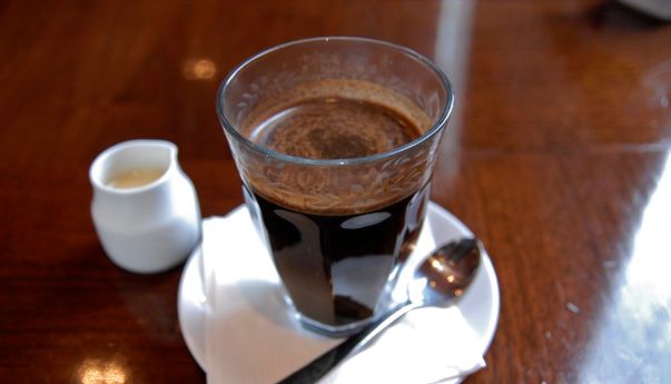 Punya Kopi Hitam Di Rumah? Begini Cara Meracik Kopi Spesial Biar Lebih Mantap