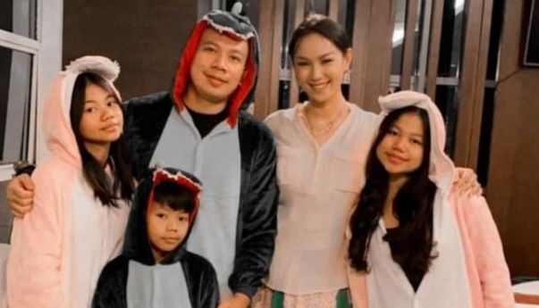 Kalina Oktarani Blak-blakan Soal Kedekatannya dengan Keluarga Vicky Prasetyo