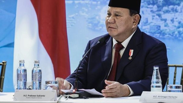 Hardiknas, Prabowo Luncurkan Program Pembangunan dan Renovasi 10.440 Sekolah