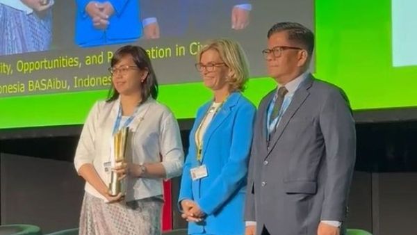 Program BASAibu Raih Penghargaan Internasional di Ajang WSIS Prizes 2025