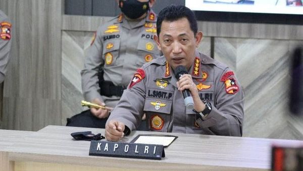 Buntut Bom Makassar, Polri Ringkus 13 Terduga Teroris di Empat Provinsi