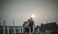 Cerita Anies Baswedan di TPU Rorotan: Dalam Hitungan Hari, Tanah Lapang Jadi Deretan Kuburan yang Banyak