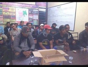 Berita Jateng: Polres Blora dan Dinporabudpar Blora Menangkap 18 Pemburu Benda Cagar Budaya