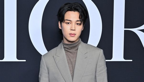 Resmi Debut Solo, Jimin BTS Luncurkan Face dan MV Like Crazy