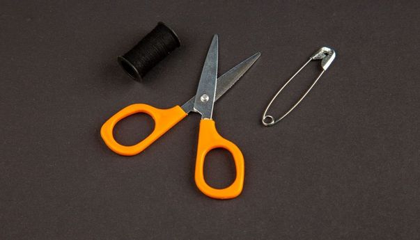 Bisa Tajam Kembali Lho, Ketahui Cara Mengasah Gunting yang Benar