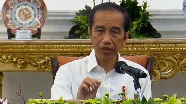 Akui Implementasi Kebijakannya Gagal Bendung Laju Kasus Covid-19, Jokowi: PPKM Tidak Efektif