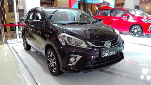 Inilah Update Warna Mobil Terbaru 2020