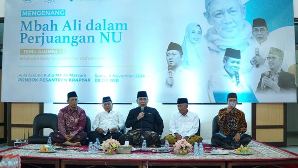 Kumpul Alumni Krapyak, Ketum PBNU: Santri Mbah Ali Maksum itu Bejo