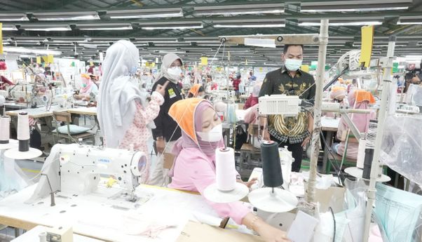 Cash Flow Kena Hantam Pandemi, 112 Perusahaan di Jateng Bayar THR Dicicil