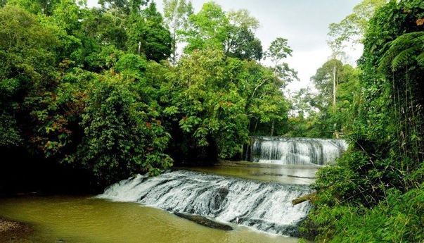 Eksotisme Air Terjun Caroce di Desa Tandikek, Mandailing Natal