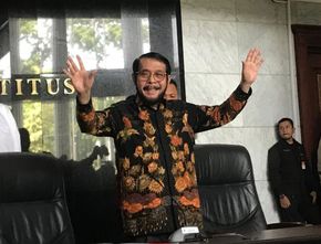 Anwar Usman Sakit, MK Undur Jadwal Sidang Sengketa Pilkada 2024