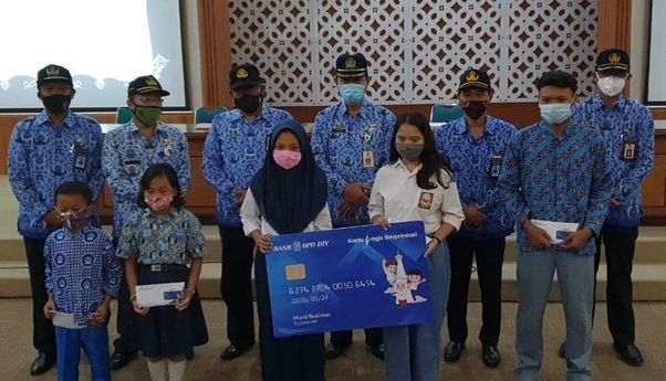 Berita Terbaru di Jogja: Pemkot Yogyakarta Luncurkan KJB untuk Cairkan Dana Jaminan Pendidikan