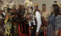 Keren! Ahok Diberi Gelar Kehormatan oleh Suku Dayak, Restu Jadi Kepala Otorita?