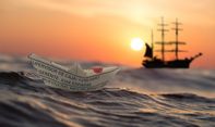 Bacaan Doa Naik Kapal Laut Lengkap (Arab, Latin, dan Terjemahannya)