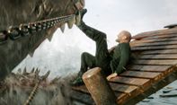 Penuh Ketegangan! Jason Statham Kembali Jadi Pahlawan di Film “Meg 2: The Trench”