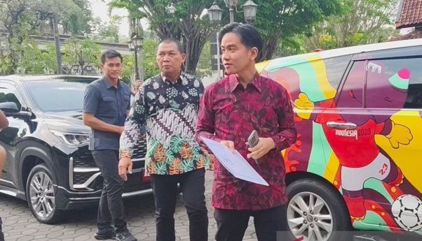 Gibran Mundur, Deddy Sitorus PDIP Nilai Aneh: Harusnya dari Masa Kampanye