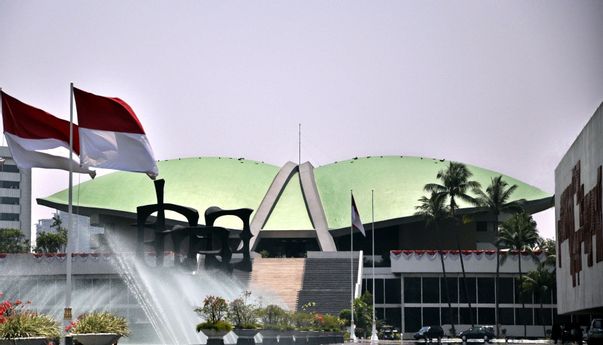 Perebutan Kursi Ketua MPR Semakin Memanas