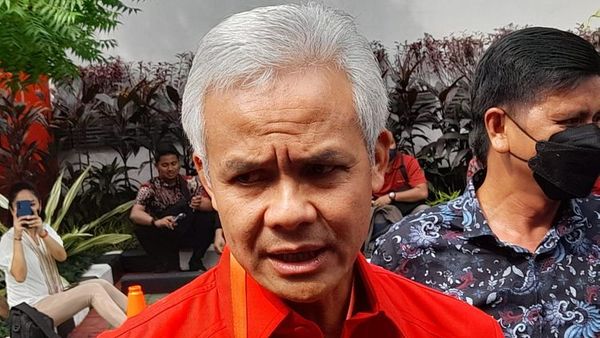 Megawati Ancam Pecat Kader Bermanuver Dua Kaki, Ganjar Tegaskan Bukan Personal: Mbak Puan …